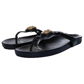 Gucci, sandálias Hysteria de tira T em couro preto