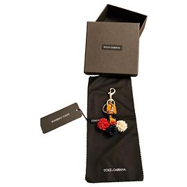 Dolce & Gabbana Schlüsselanhänger mit bunten Pompons