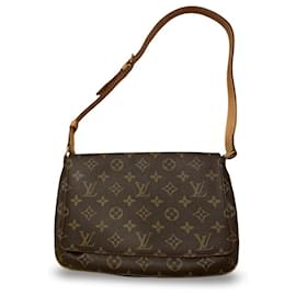 Louis Vuitton Musette