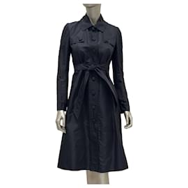 Louis Vuitton Vestido abrigo estilo trench de seda negra Valentino Sz.6 de segunda mano