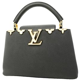 Borsa Louis Vuitton Capucines BB