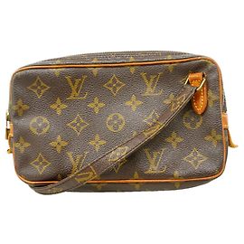 Louis Vuitton Monogram Pochette Marly Bandoulière Shoulder Bag