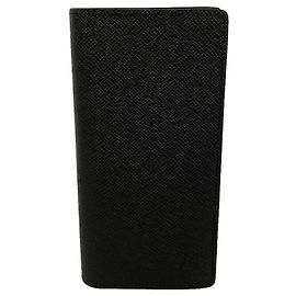 Louis Vuitton Taiga Portefeuille Brazza Long Wallet