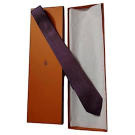 Cravate en soie Hermès