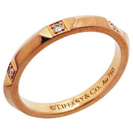 Anello True Band di Tiffany & Co. in oro rosa 18K