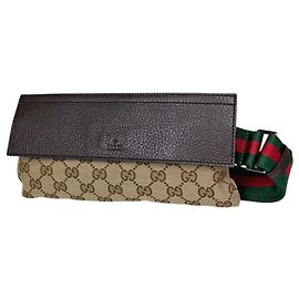 Marsupio Gucci Sherry Line in tela GG beige