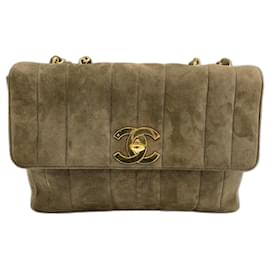 Borsa a tracolla Chanel Mademoiselle in verde