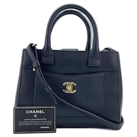 Borsa Chanel Neo Executive in Black