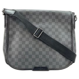 Louis Vuitton Daniel Schultertasche