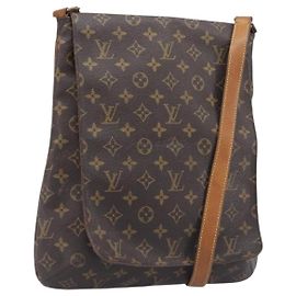 Louis Vuitton Musette Monogram Medium