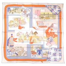 Hermès Pañuelo Hermes Carre 70: Elegancia y Confort en Automóvil