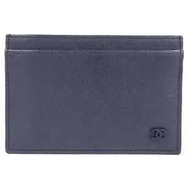 Chanel AP1091 Tarjetero de piel de cabra azul marino
