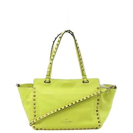 Borsa a mano 2Way in pelle Rockstud Valentino Garavani in Yellow