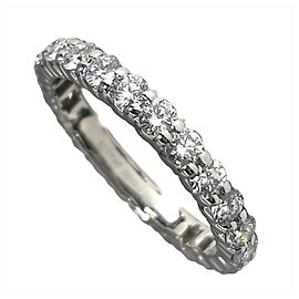 Anello Harry Winston in diamante taglio rotondo con castone a griffe