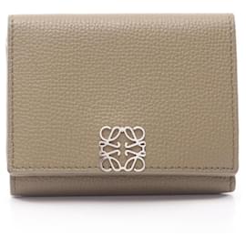 Loewe Anagram Trifold Geldbörse