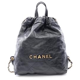 Zaino Chanel CHANEL 22 in pelle nera