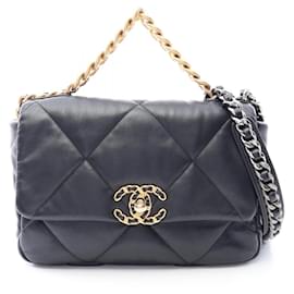 Borsa a tracolla Chanel 19 Dixneuf Matelassé