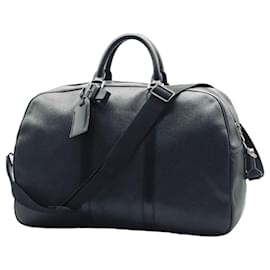 Louis Vuitton Kendall PM Reisetasche aus Taiga-Leder in Schiefer-Schwarz