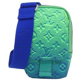 Borsa Louis Vuitton Taurillon Illusion Double Phone