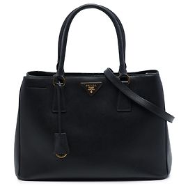 Borsa Prada Galleria Medium in pelle Saffiano nera