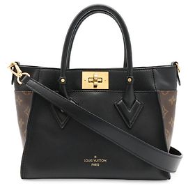 Borsa Louis Vuitton Monogram On My Side PM