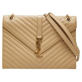 Saint Laurent Cassandra Schultertasche im Briefumschlag-Design