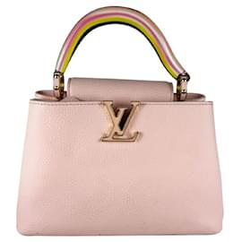 Borsa a mano in pelle Louis Vuitton Capucines BB