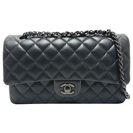 Borsa a tracolla Chanel A01112 Matelassé