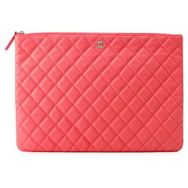 Borsa a pochette Chanel Matelassé
