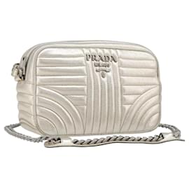 Borsa a tracolla PRADA Diagram Chain in pelle Champagne Gold Auth 196586V