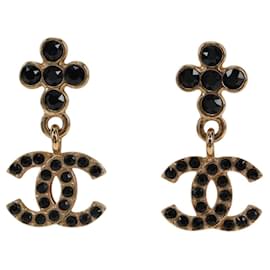 CHANEL COCO Mark Pierce Metal Gold Tone CC Auth 196718M