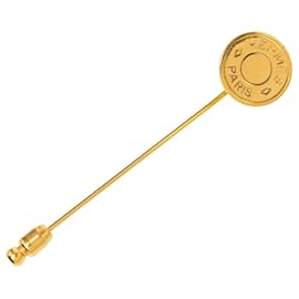 Spilla Medaglione Rotondo Hermès Gold Plated Clou de Selle Dorato