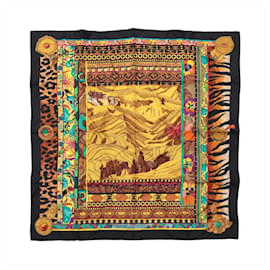 Hermès Carré 90 "La femme aux semelles de vent"
Pañuelo de seda en Brown x Black