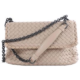 Borsa a tracolla Bottega Veneta Olympia in pelle Intrecciato con catena, Beige