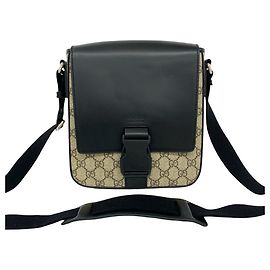 Gucci GG Supreme Leder Crossbody Bag