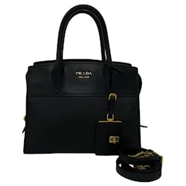 Prada Handtasche aus schwarzem Saffiano-Leder