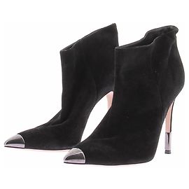 Gianvito Rossi Sapatos de salto em camurça preta