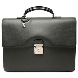 Louis Vuitton Black Taiga Robusto 1