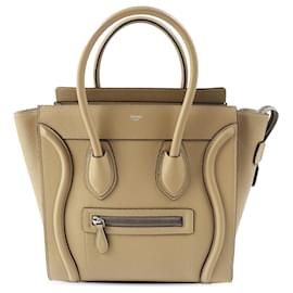 Céline Celine Borsa Tote Luggage Micro in Pelle di Vitello Drummed Beige