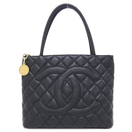 Borsa Chanel 1804 in pelle di vitello grana nera