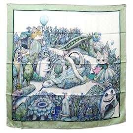 Gucci Seidenschal in Grün und Elfenbein