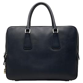 Mallette Prada avec plaque logo triangle