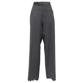 Pantalones Hugo Boss en lana gris