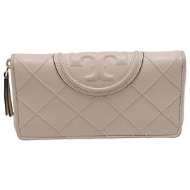 Portafoglio Continental con zip Fleming Soft di Tory Burch in pelle Nude