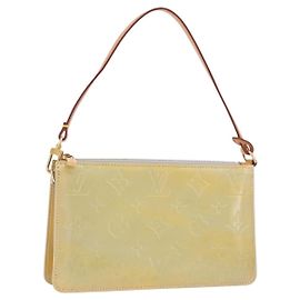 LOUIS VUITTON Monogram Vernis Lexington Accessory Pouch Gris M91056