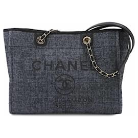 Borsa tote Chanel Deauville MM con catena