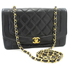 Chanel Vintage Chain Curved Flap Quilted Leather Medium