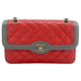 Borsa a tracolla Chanel Matelassé rossa