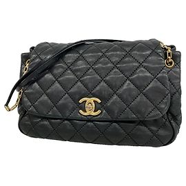 Chanel Schultertasche aus schwarzem Leder