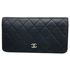 Cartera larga Chanel Matelassé de piel de cordero
